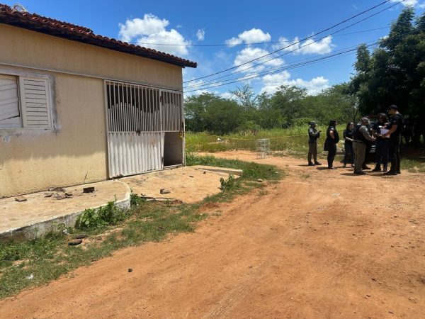 Homem trans foi morto na manhã desta quarta-feira (16) em Mossoró — Foto: Iara Nóbrega/Inter TV Costa Branca