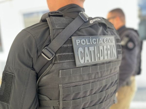 Chefe de grupo criminoso que aplicava golpes com falsos processos seletivos na Paraíba é preso no interior da Bahia — Foto: Ascom/PC-BA