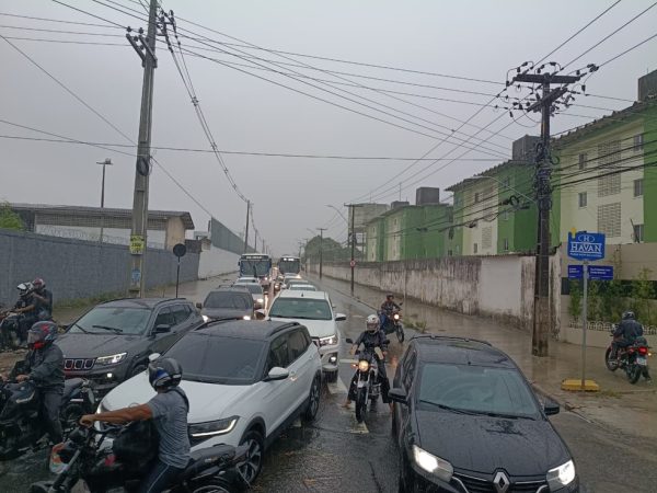 Fortes chuvas em João Pessoa — Foto: Foto: Cauã Tibúrcio