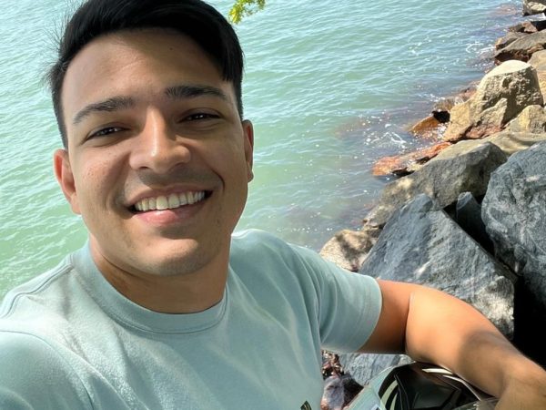 Matheus Souza tinha 26 anos e era vidraceiro. — Foto: Arquivo Pessoal