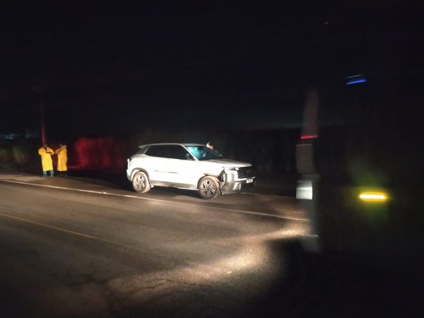 Mulher morre em colisão de moto com carro, no Litoral Sul da Paraíba — Foto: Yanka Oliveira/TV Cabo Branco