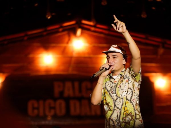 João Gomes se apresenta nesta quinta-feira em Mossoró — Foto: Joana Lima