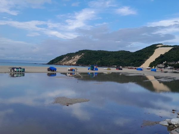 Praia de Ponta Negra em Natal — Foto: Thiago Cesar/Inter TV Cabugi