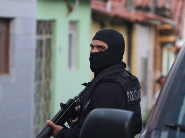 Homem foi localizado no bairro Guarapes — Foto: PCRN/Divulgação