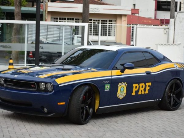Carro foi cedido pela Justiça Federal e ficará em Foz do Iguaçu (PR) — Foto: Divulgação/PRF.